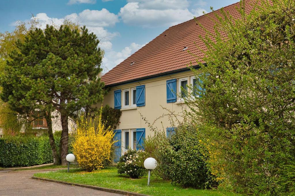 Sure Hotel By Best Western Plaisir Kültér fotó